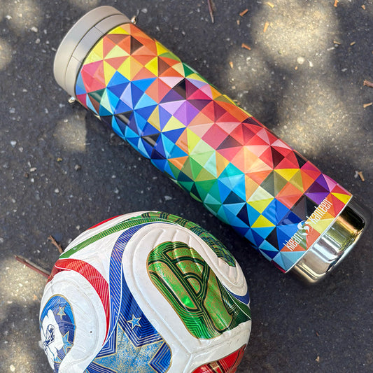 20oz-tkwide-with-twist-cap-mosaic-n4 20oz_tkwide_bottle_seasonal_mosaic_soccerball_square.jpg