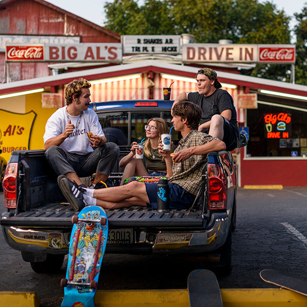 16oz-pint-cup-santa-cruz-c9 16oz_pints_santa_cruz_2_vacationdot_wavedot_skaters_truckbed_square.jpg