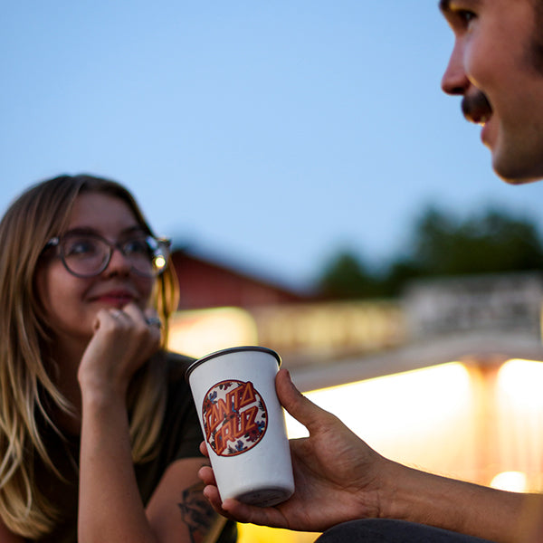 16oz-pint-cup-santa-cruz-c9 16oz_pints_santa_cruz_vacationdot_couple_square.jpg