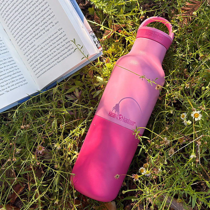 20oz-rise-classic-with-arch-loop-cap-j9 20oz_rise_classic_insulated_bottle_cashmere_rose_grass_book_square.jpg