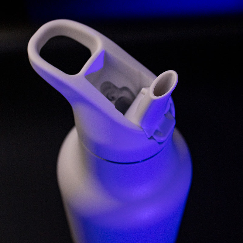 20oz-rise-classic-may-the-4th-h8 20oz_rise_classic_may_the_fourth_starwars_white_bottle_flipseal_square.jpg