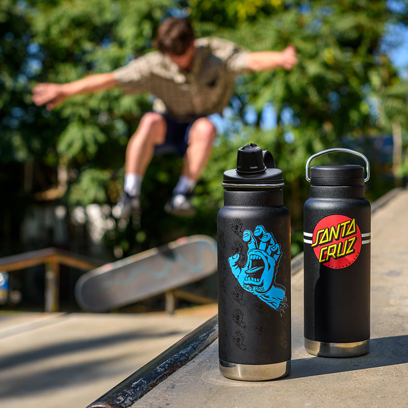 32oz-tkwide-with-chug-cap-santa-cruz-screaming-hand-q7 32oz_20oz_water_bottles_santacruz_skater_ramp_square.jpg