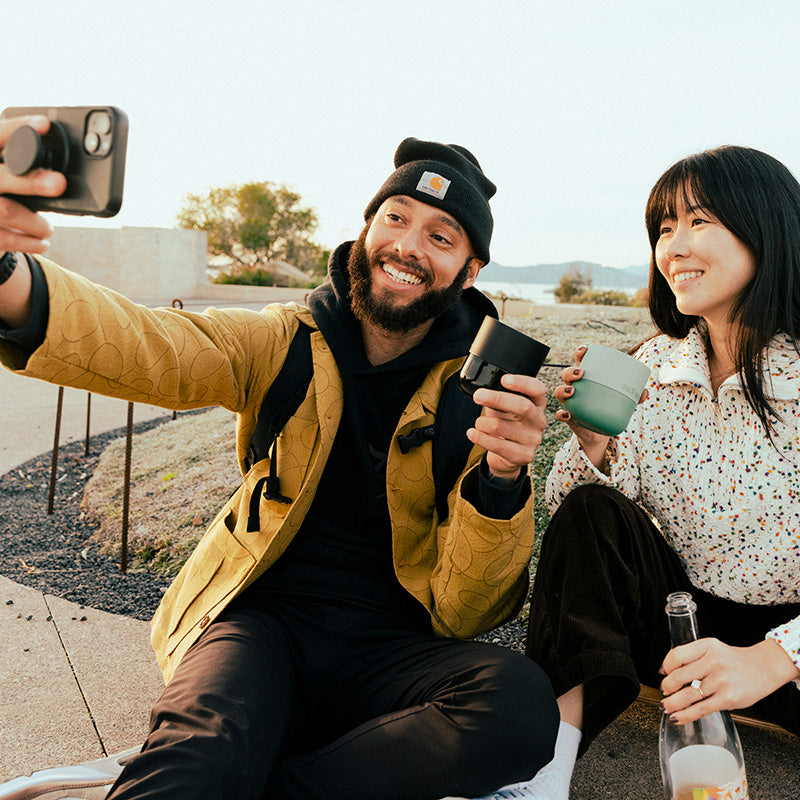 8oz-rise-lowball-tumbler-y2 8oz_rise_lowball_black_iceberg_couple_selfie_city_square.jpg