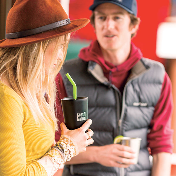 tumbler-straw-lid-with-straw-c6 K16VSSC-SB-guy-girl_style_9a499e23-5b7a-4a0d-b42e-d1b4b02627b2.jpg