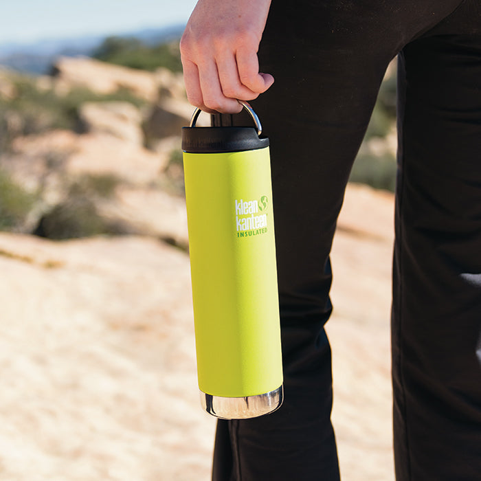 tkwide-cafe-cap-j7 K20TKWPCC-JP-cafecap-loop-hiking_lifestyle.jpg