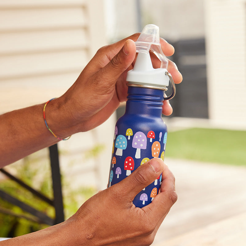 12oz-kid-s-classic-sippy-m7 kid_sippy_12oz_closeup_dustcover_square.jpg