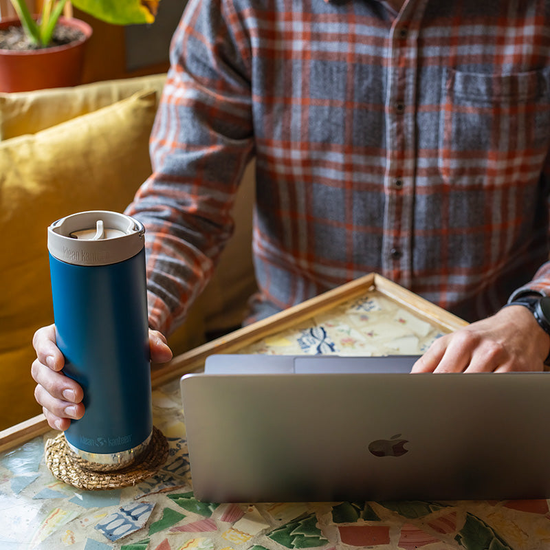 16oz-tkwide-with-cafe-cap-m8 tkwide_16oz_cafe_corsair_cafe_laptop_square.jpg